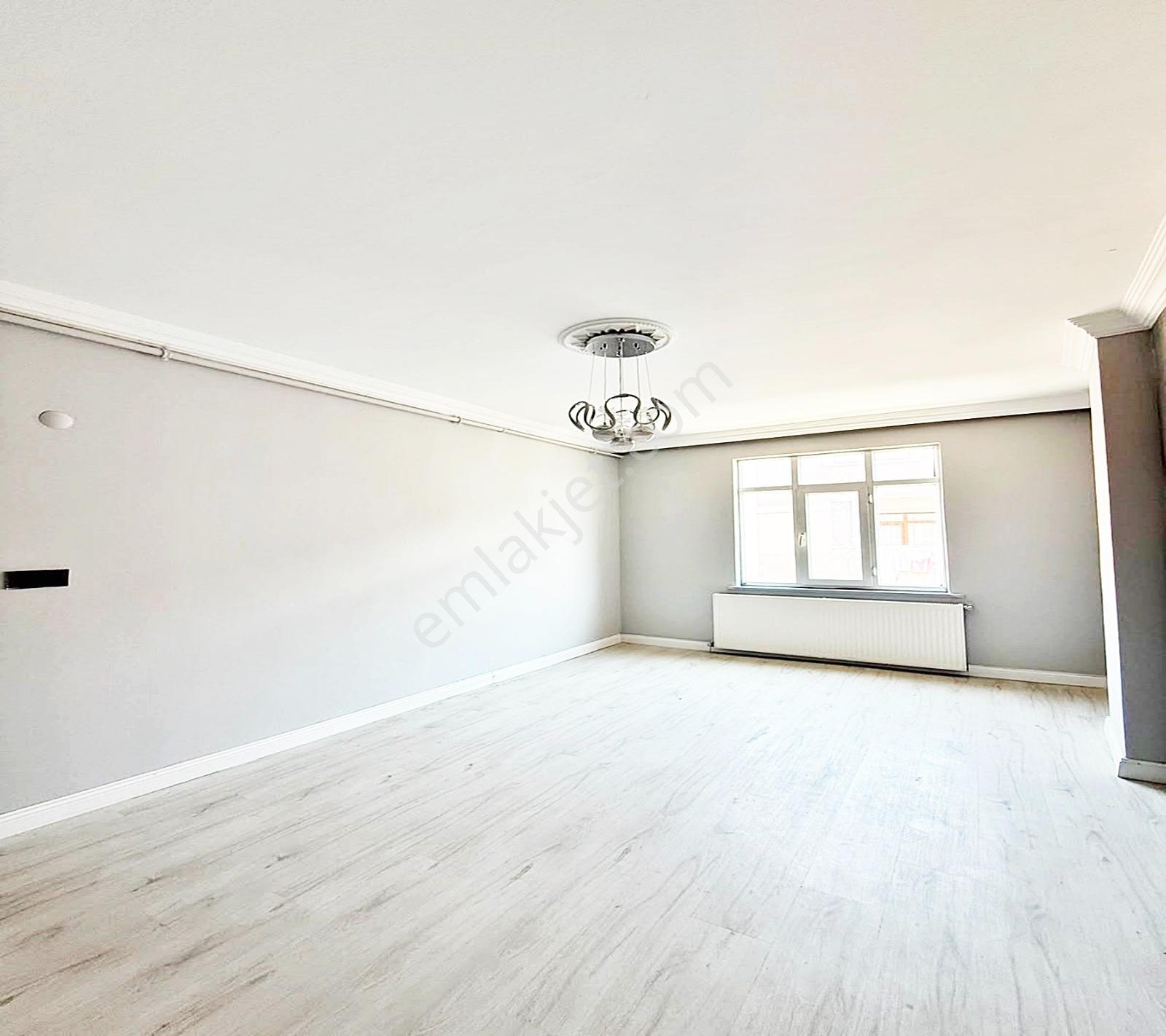 Esenyurt Kıraç İstiklal Mahallesinde 2.kat 110m2 3.100.000 Tl — fotoğraf 11