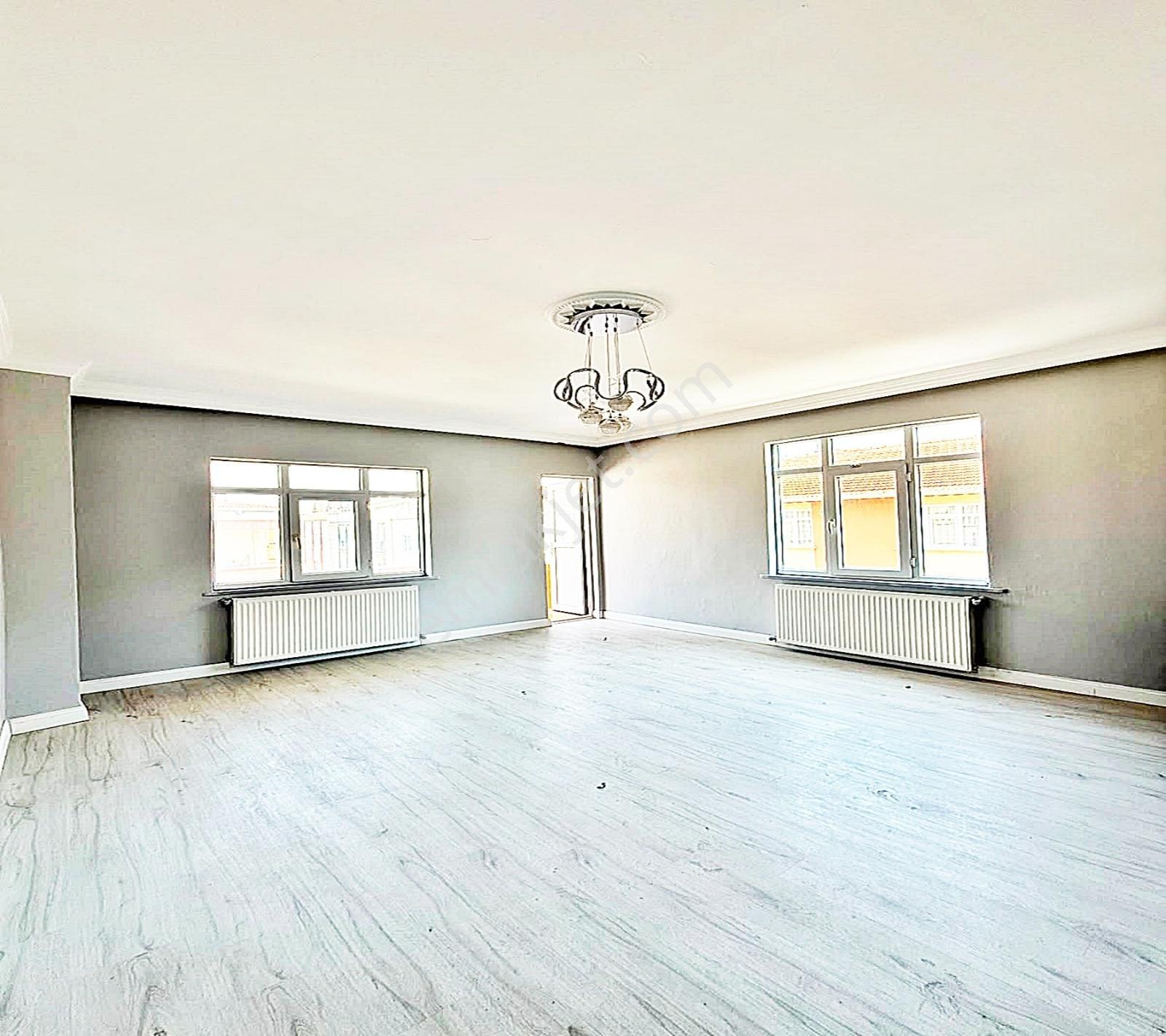 Esenyurt Kıraç İstiklal Mahallesinde 2.kat 110m2 3.100.000 Tl — fotoğraf 13