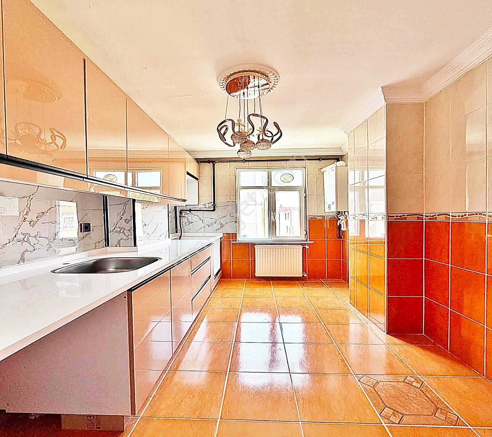 Esenyurt Kıraç İstiklal Mahallesinde 2.kat 110m2 3.100.000 Tl — fotoğraf 15