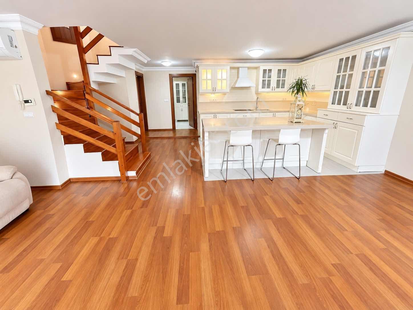 Finansman'dan..geniş Bahçeli..müstakil Girişli..havuzlu Villa — fotoğraf 21