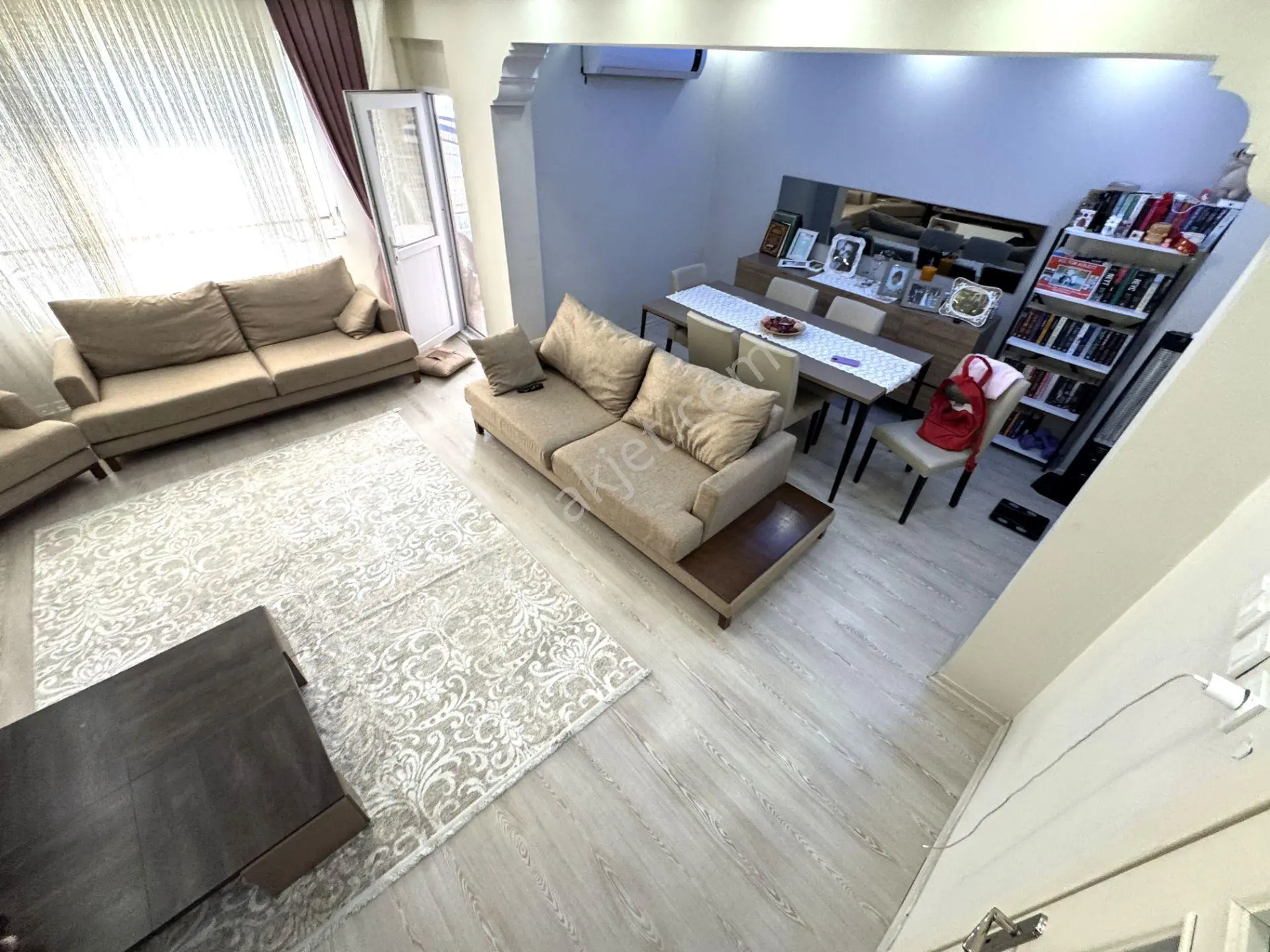 Referans'tan Akçay'da Denize 200 Metre Ara Kat Ön Cephe 2+1 Daire — fotoğraf 9