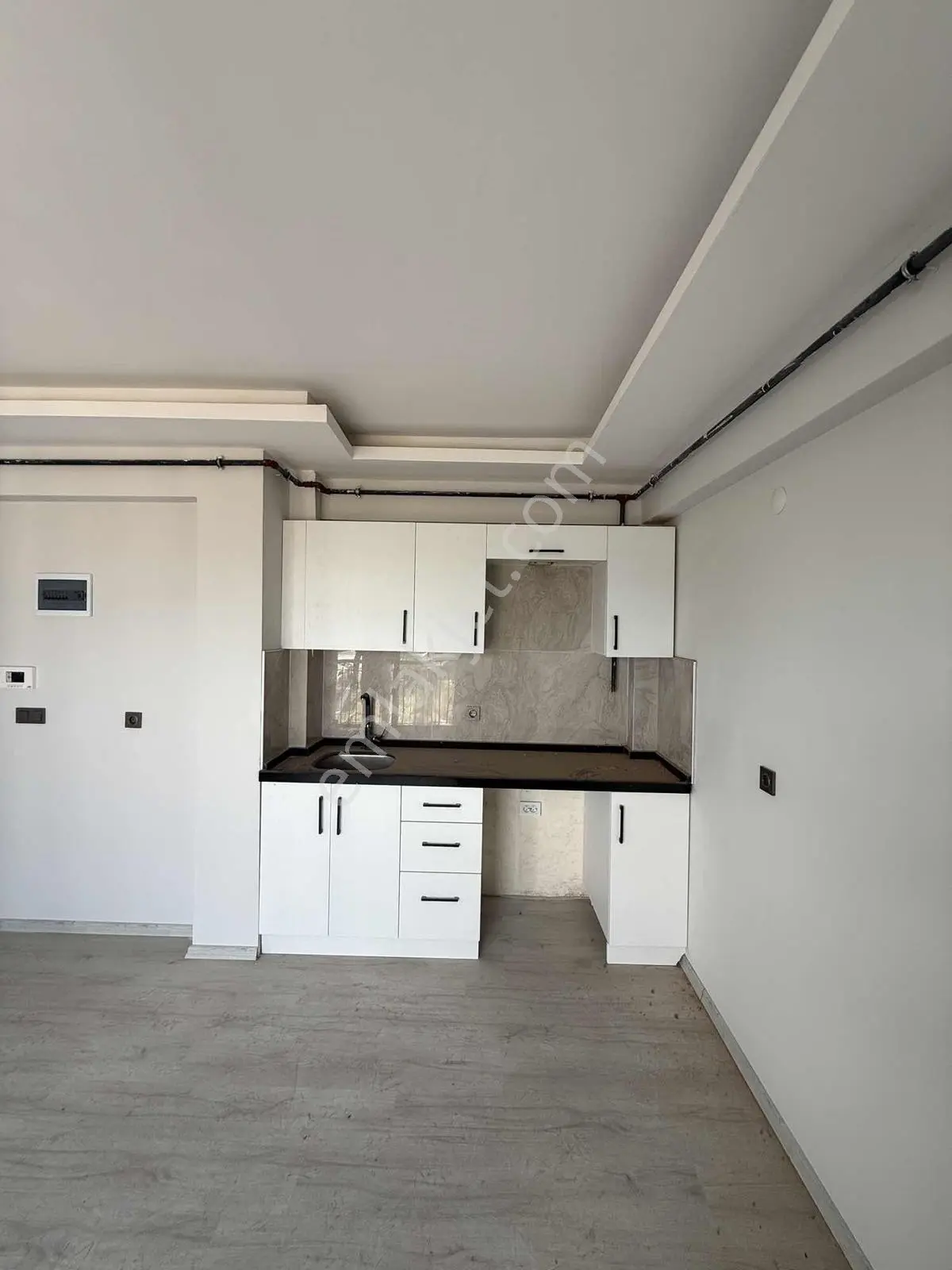 Buluruzdan Kurtuluş Mahallesinde Satılık 1+1 Daire — fotoğraf 2