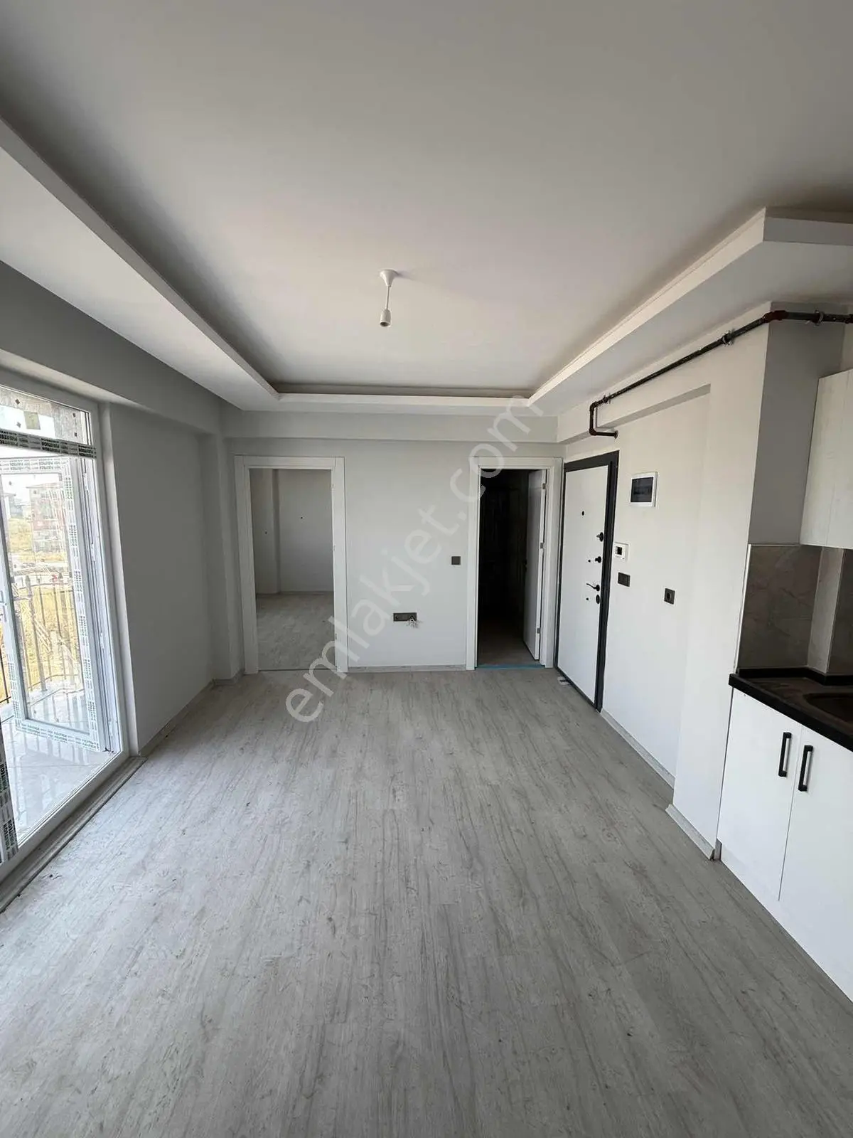 Buluruzdan Kurtuluş Mahallesinde Satılık 1+1 Daire — fotoğraf 4