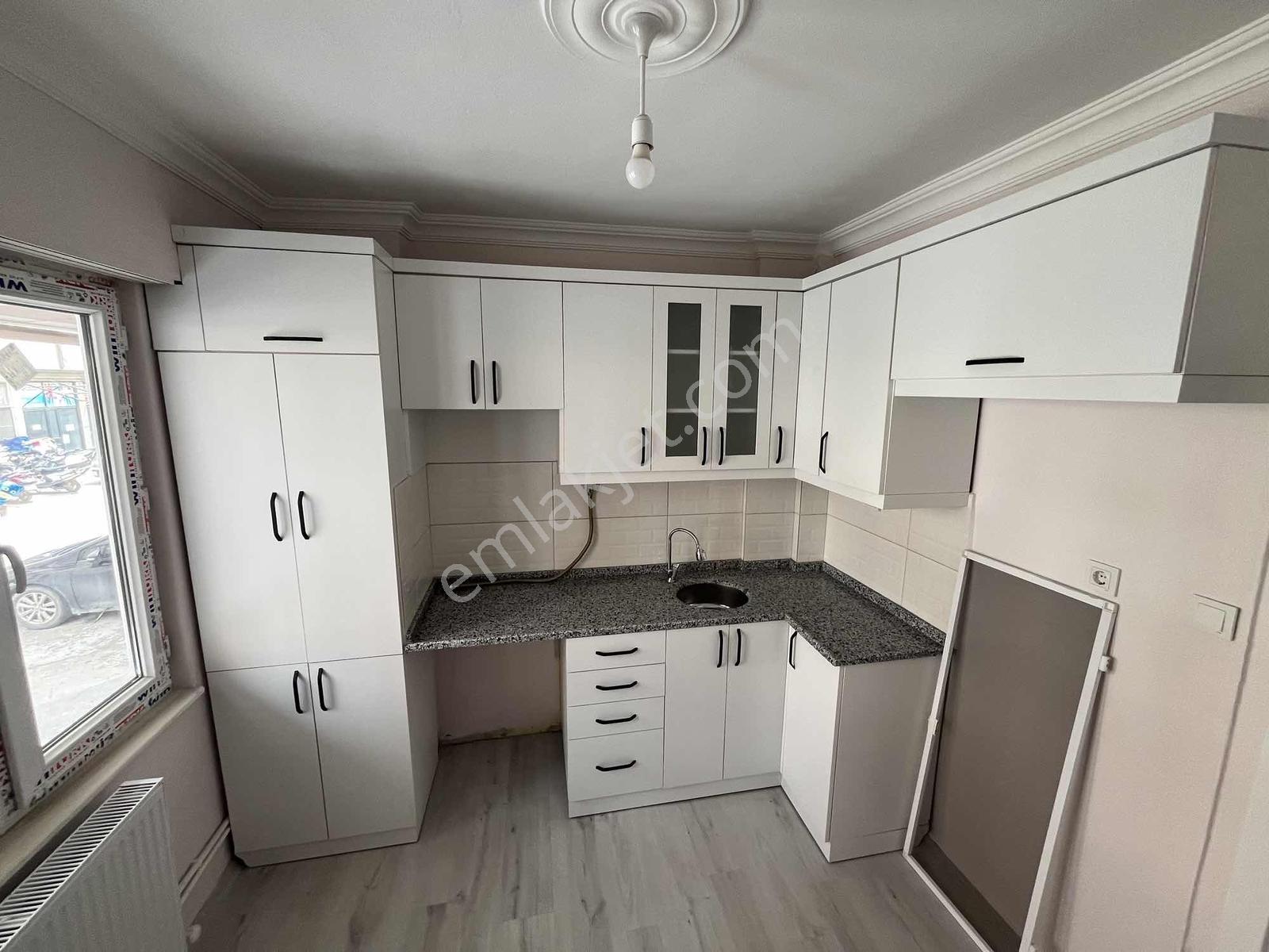 Buluruzdan Edirne Merkez Talatpaşada Satılık 2+1 Daire — fotoğraf 7
