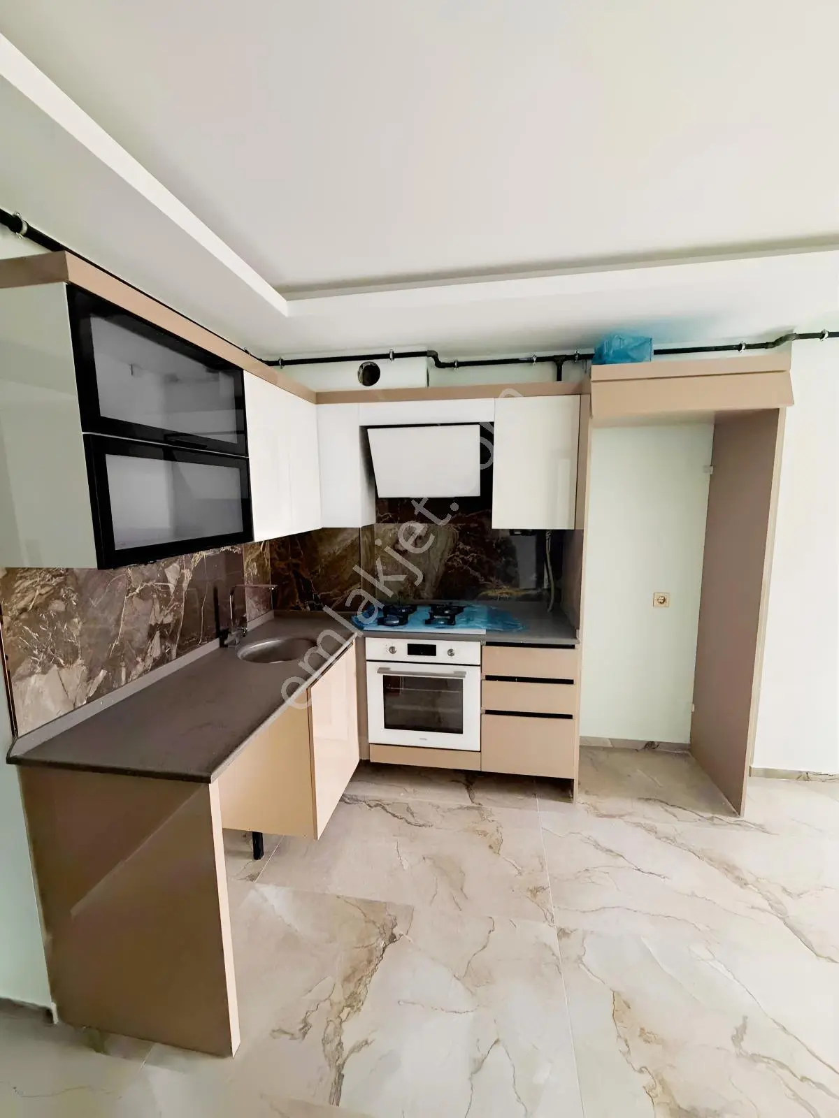 Edirne Kurtuluş Mahallesi Akıllı Ev Sistemli Satılık 1+1 Daire — fotoğraf 2