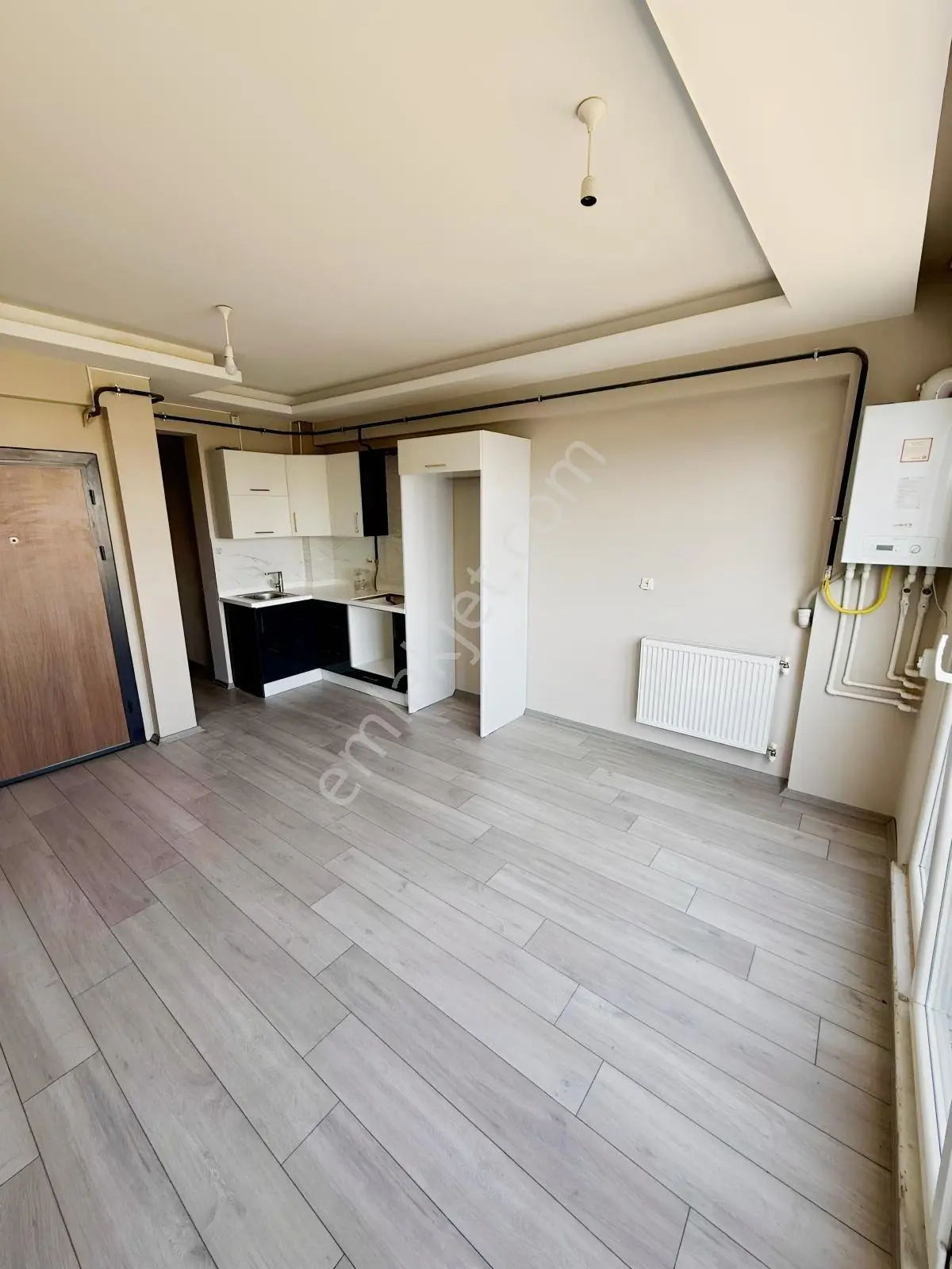 Buluruzdan Edirne Merkez İstasyon Mahallesinde Satılık 1+1 Daire
