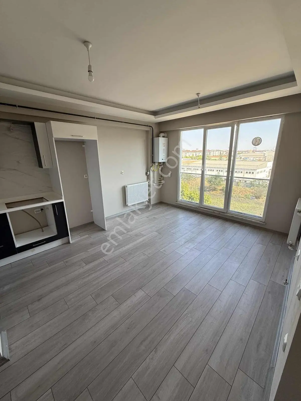 Buluruzdan Edirne Merkez İstasyon Mahallesinde Satılık 1+1 Daire — fotoğraf 6