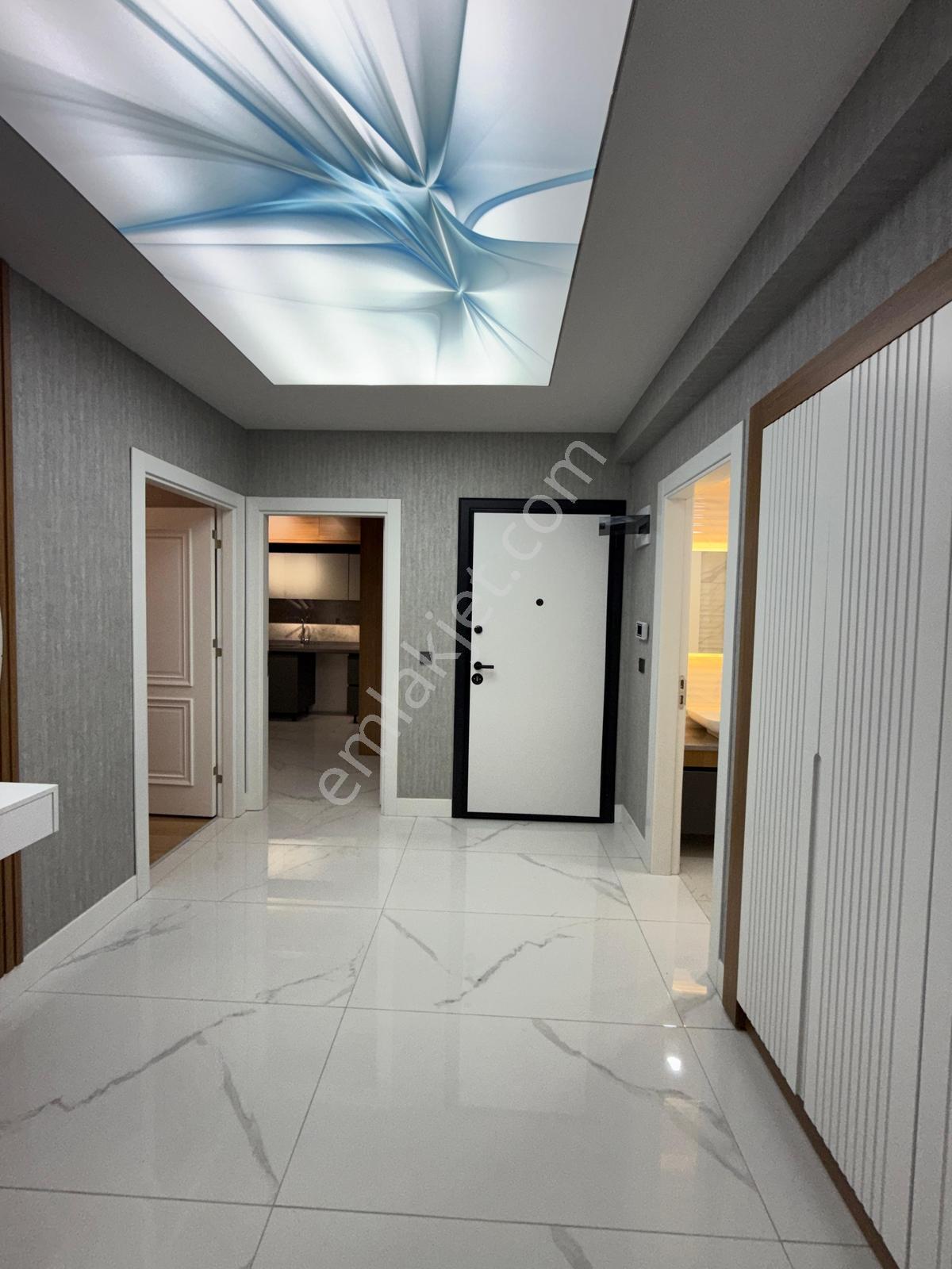 S. Eyyubide Geniş Satılık Daire | Yerden Isıtma | 30-40 M² Depo — fotoğraf 6