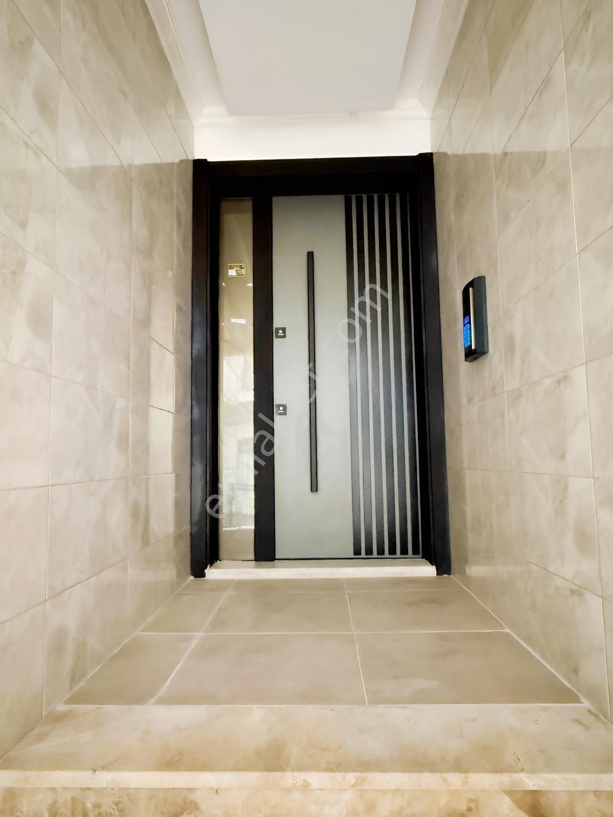 S. Eyyubide Geniş Satılık Daire | Yerden Isıtma | 30-40 M² Depo — fotoğraf 32