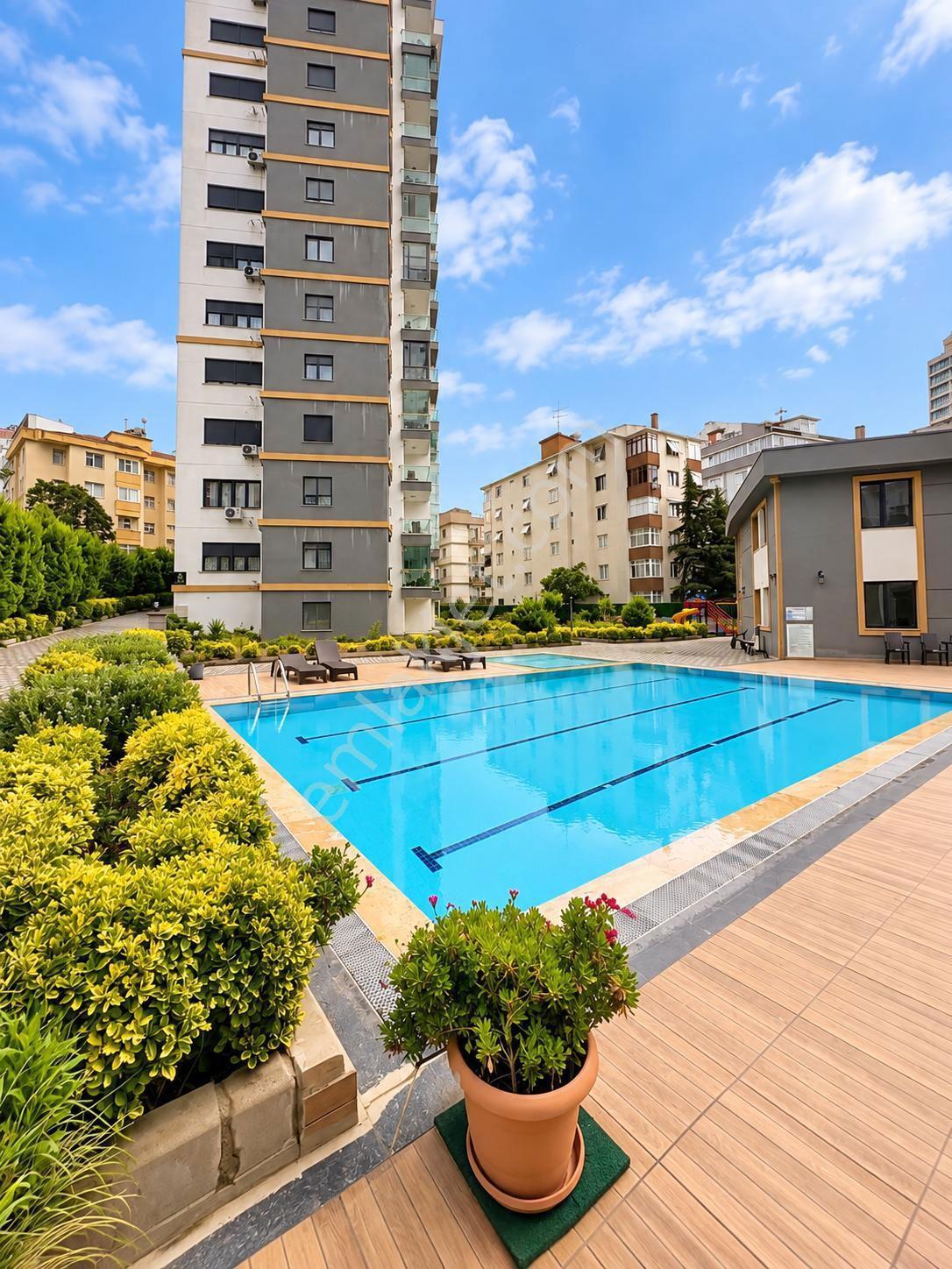 Maltepe Altayçeşmede Site İçi Boş 2+1 | Havuzlu & Güvenlikli