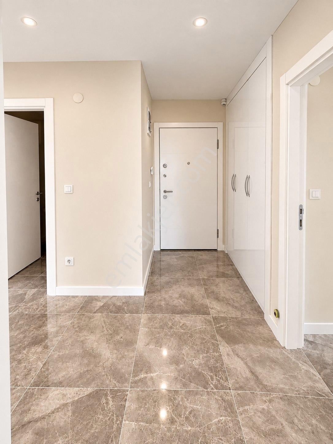 Maltepe Altayçeşmede Site İçi Boş 2+1 | Havuzlu & Güvenlikli — fotoğraf 12
