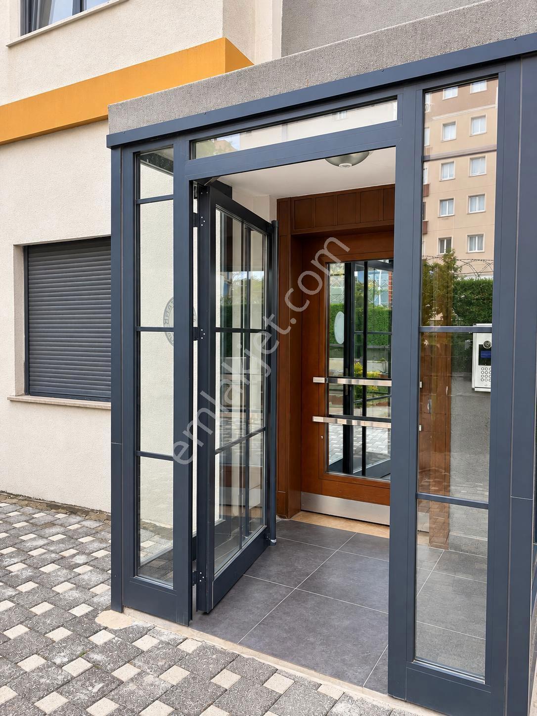 Maltepe Altayçeşmede Site İçi Boş 2+1 | Havuzlu & Güvenlikli — fotoğraf 18