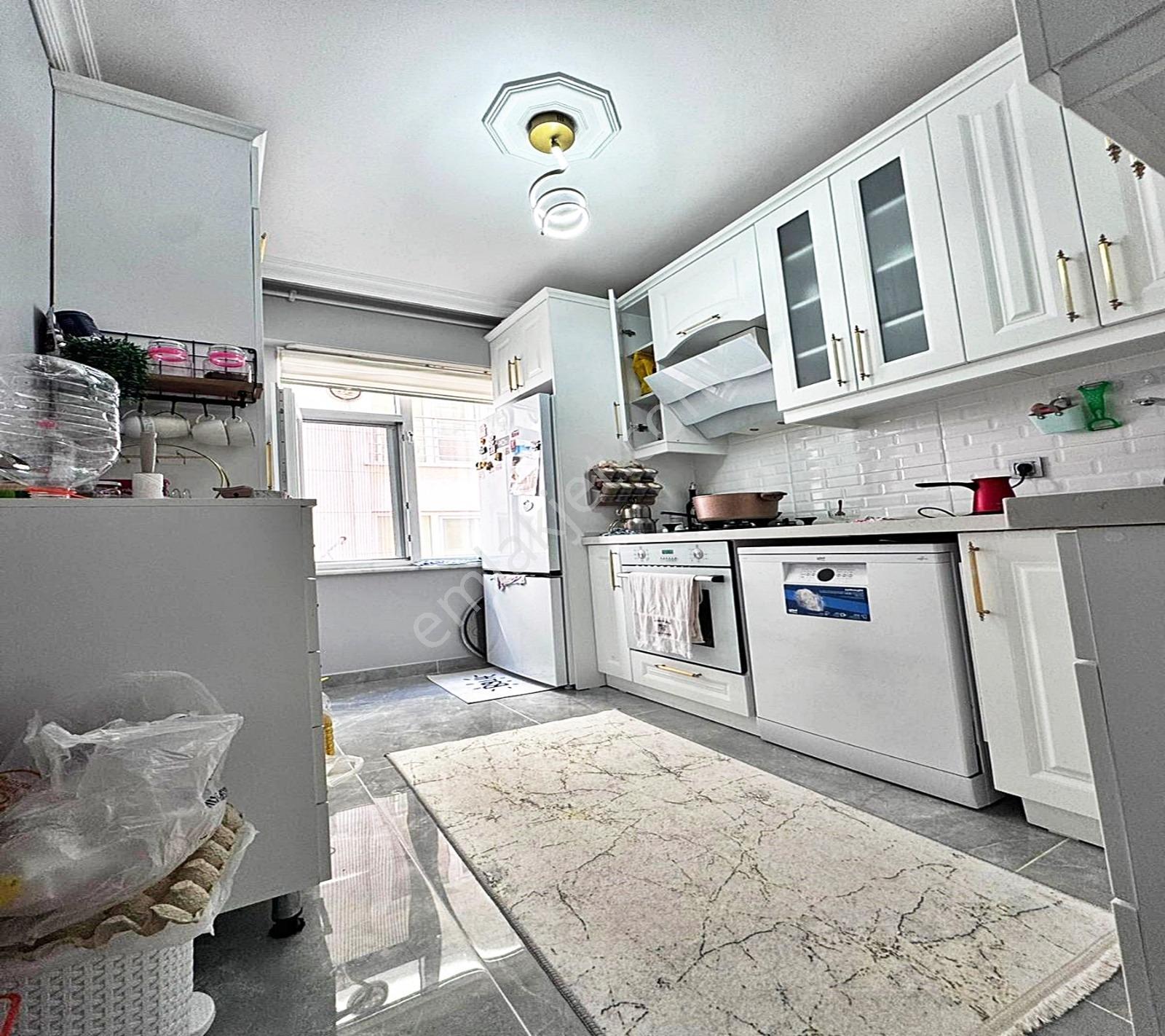 Esenyurt Kıraç Hürriyet Mah. 2.kat 2+1 Balkonlu Geniş Daire — fotoğraf 10