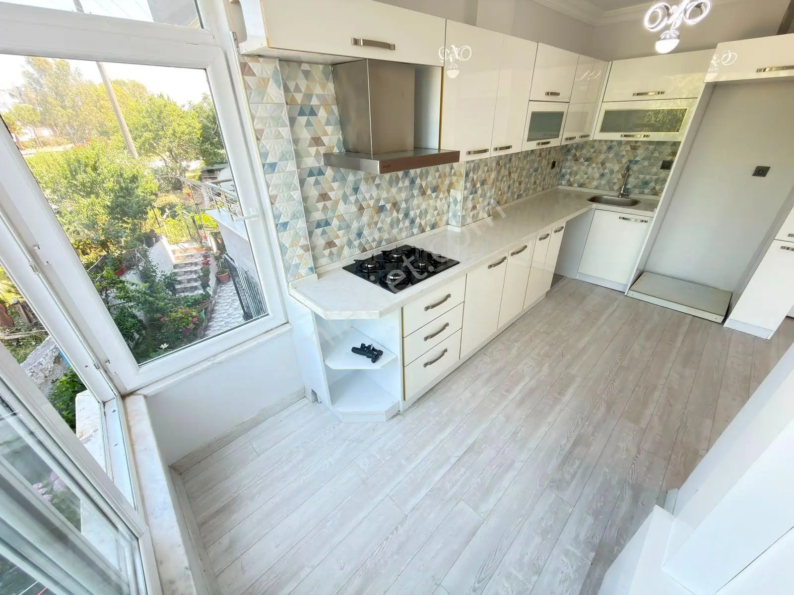 Referans'tan İkizçay'da Manzaralı Ön Cephe Ara Kat 2+1 Daire — fotoğraf 26