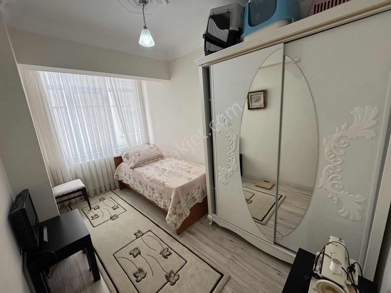 Tema Emlaktan 100.yıl Mah Ferah Arakat Satılık 2+1 Daire — fotoğraf 33