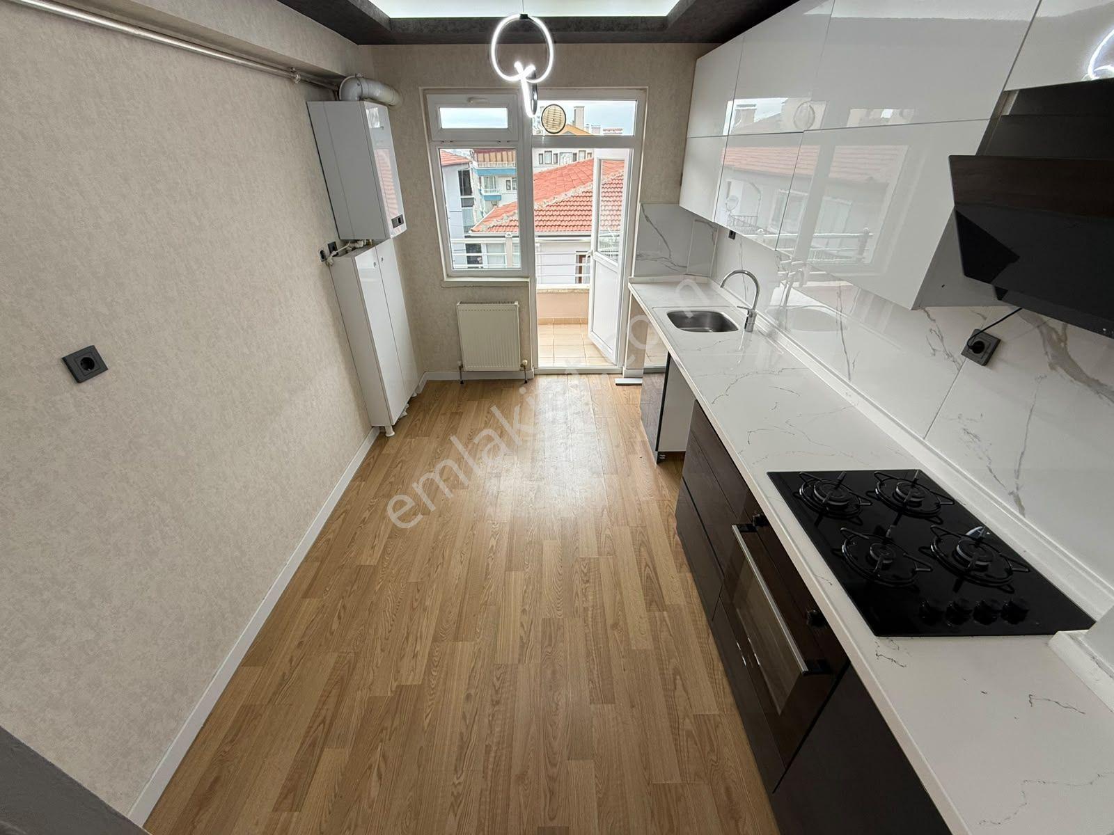 Yayla Son Durak ! 3+1 Full Yapılı 130m2 Net İskan+asansör Fırsat — fotoğraf 8
