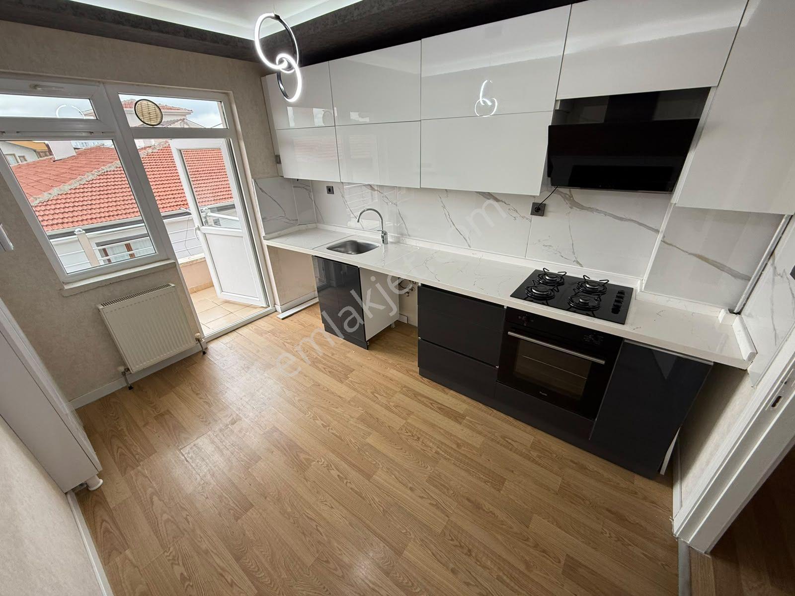 Yayla Son Durak ! 3+1 Full Yapılı 130m2 Net İskan+asansör Fırsat — fotoğraf 13