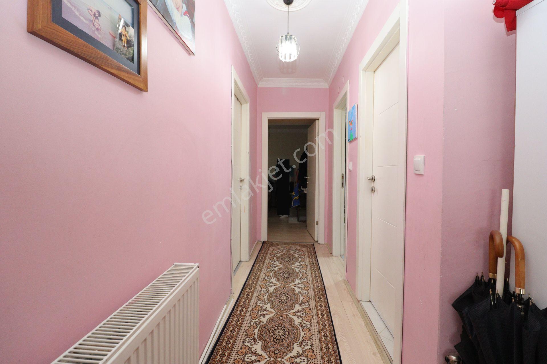 Akif'ten Topçuda **fırsat** 3+1 Ön Cephe Genç Binada Satılık Daire — fotoğraf 9