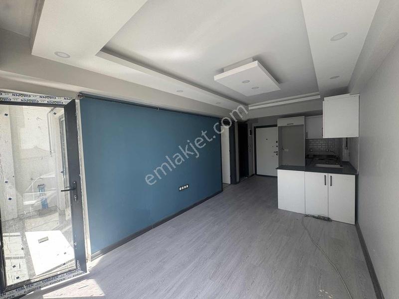 Tema Emlaktan Altınovamah Lokasyonugüzel Sıfır 1+1 Satılık Daire — fotoğraf 13