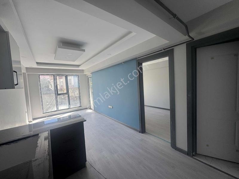 Tema Emlaktan Altınovamah Lokasyonugüzel Sıfır 1+1 Satılık Daire — fotoğraf 14