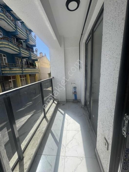 Tema Emlaktan Altınovamah Lokasyonugüzel Sıfır 1+1 Satılık Daire — fotoğraf 17