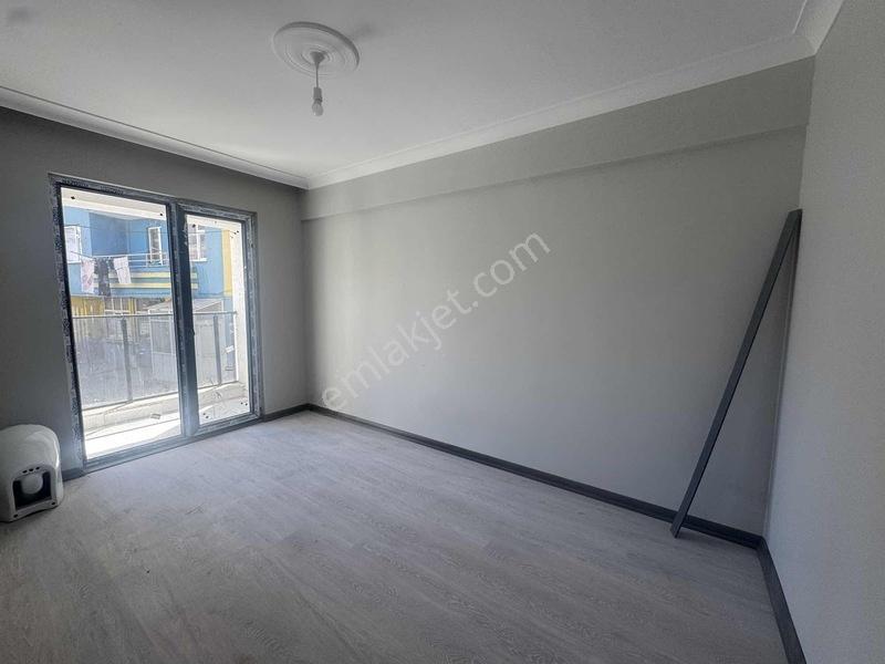 Tema Emlaktan Altınovamah Lokasyonugüzel Sıfır 1+1 Satılık Daire — fotoğraf 20
