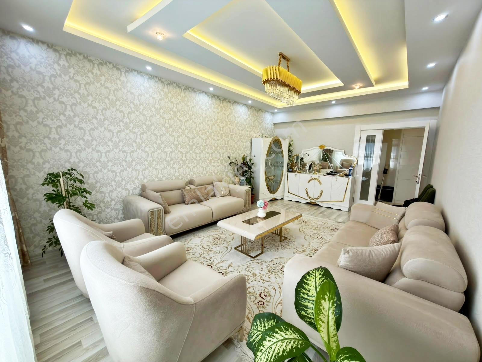 Karacaahmet'te Merkez Konum Geniş Çift Cam Balkon Bakımlı Lüx3+1 — fotoğraf 9