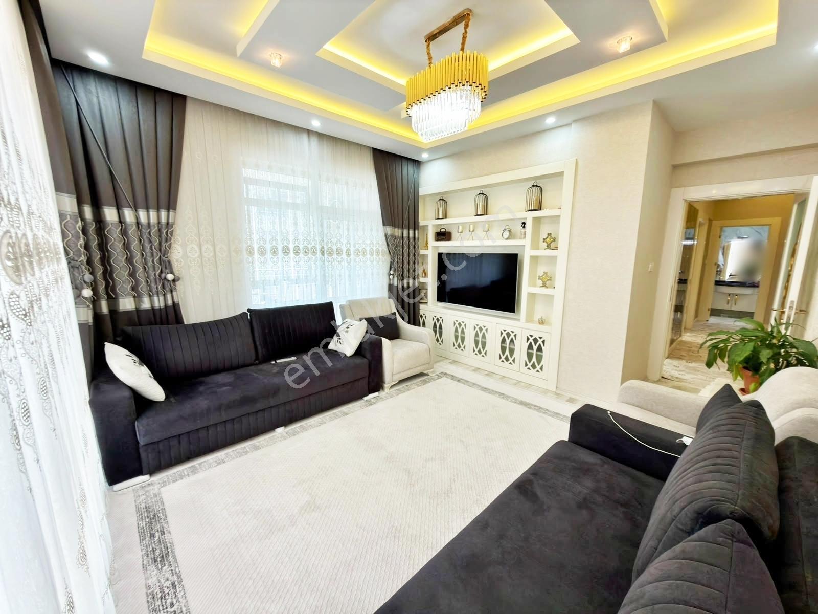 Karacaahmet'te Merkez Konum Geniş Çift Cam Balkon Bakımlı Lüx3+1 — fotoğraf 13