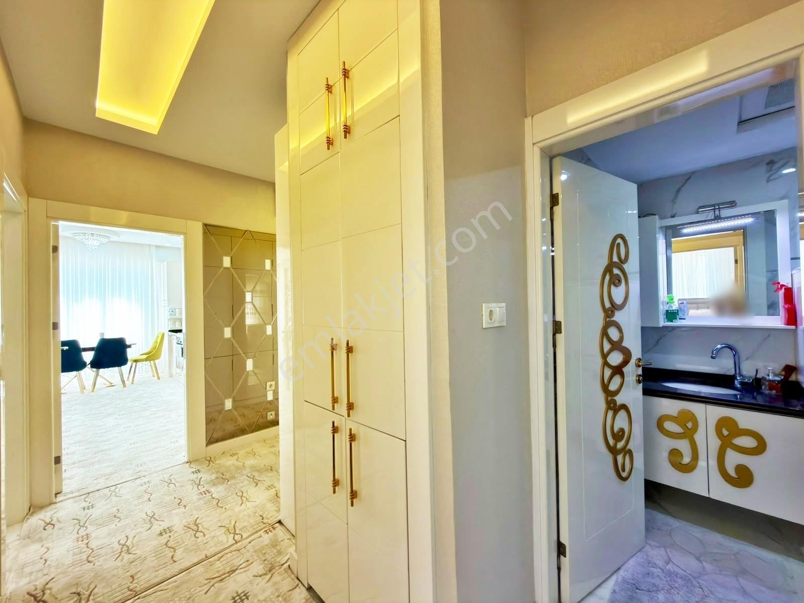 Karacaahmet'te Merkez Konum Geniş Çift Cam Balkon Bakımlı Lüx3+1 — fotoğraf 30