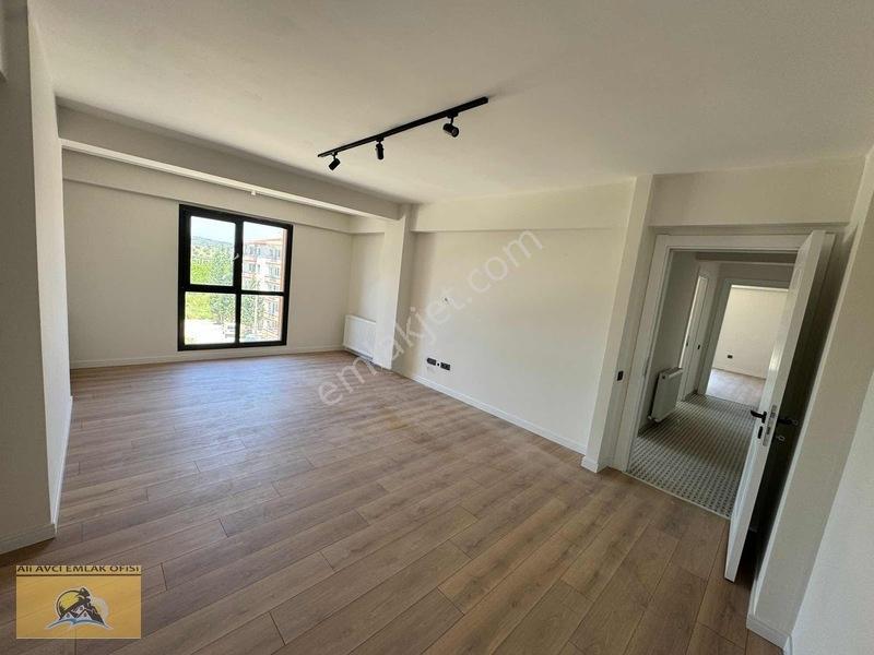 Savaştepe Yolçatı Mevki 2+1 107m2 Lüks Daire — fotoğraf 3