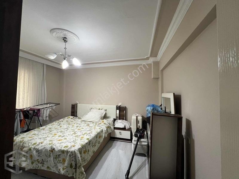 İzmir Selçuk Cumhuriyet Mh 2+1 Daire Satılık — fotoğraf 2