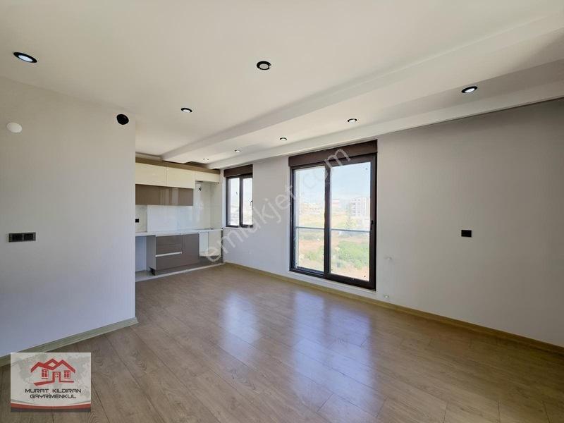 Havuzlu Sitede Oturuma Hazır Güney Doğu Cepheli 2+1 — fotoğraf 2