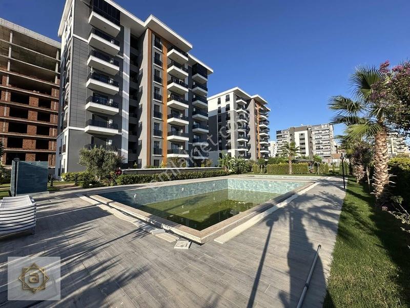 Atabay'Dan Lüks Site İçerisinde Geniş 1+1