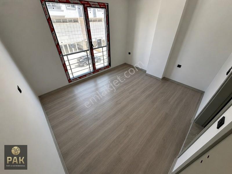 Pak Yapıdan Satılık 2+1 Kadıköy Mah.kapalı Mutfak Sakin Muhitte — fotoğraf 5