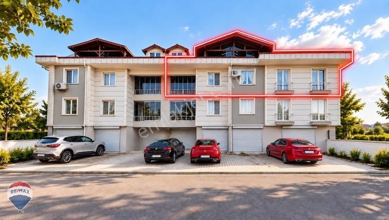 Serdivan Arabacıalanında Satılık Kullanışlı 5+1 Çatı Dubleks — fotoğraf 2