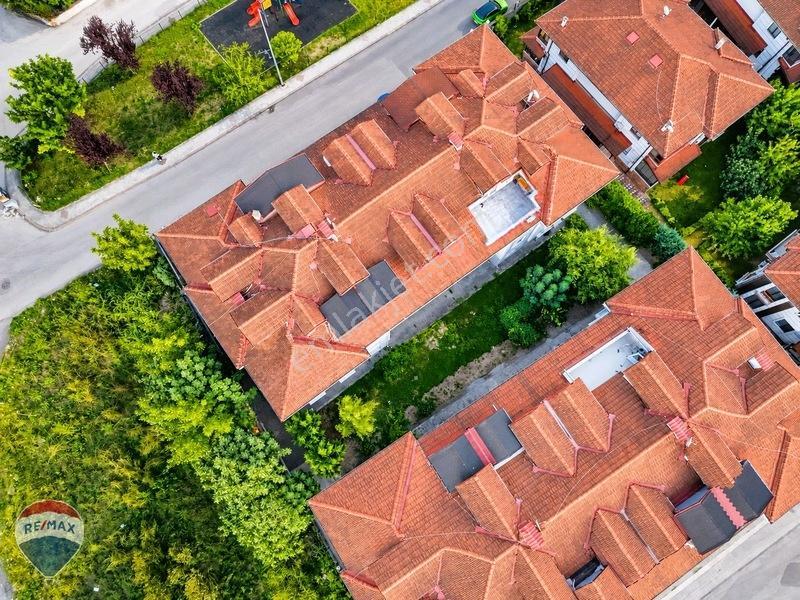 Serdivan Arabacıalanında Satılık Kullanışlı 5+1 Çatı Dubleks — fotoğraf 3