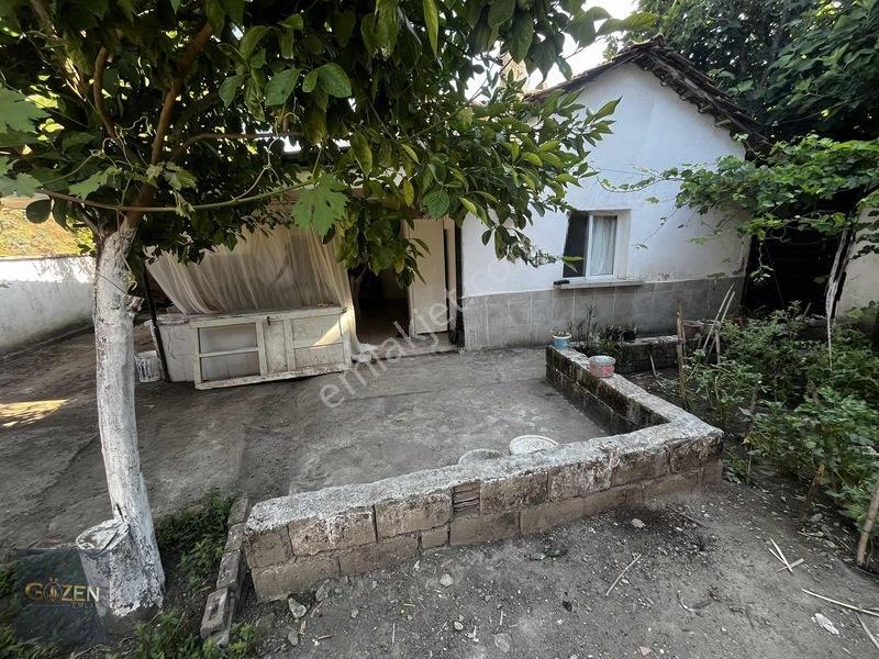 Efelerde Bahçeli Müstakil Ev