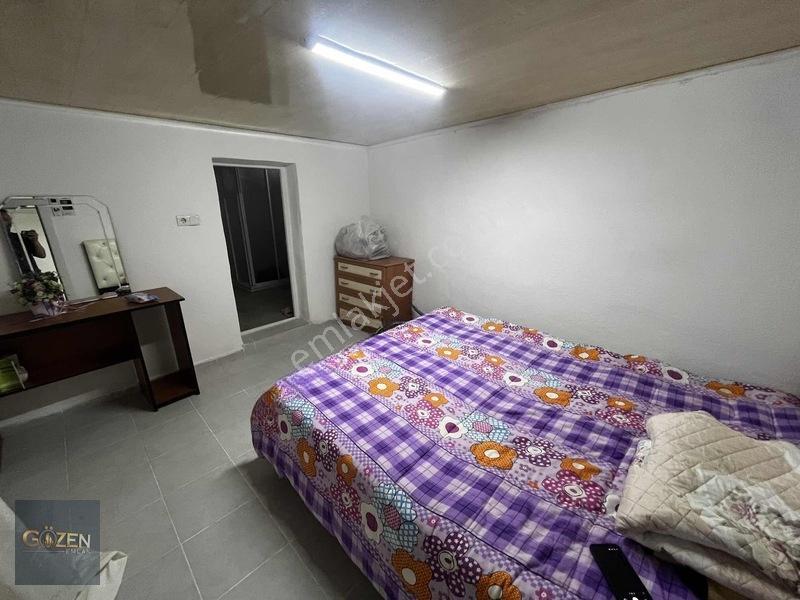 Efelerde Bahçeli Müstakil Ev — fotoğraf 9