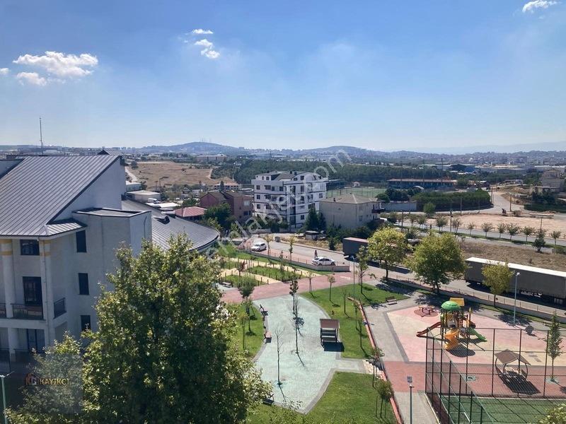 Şekerpınarda Otoban Yakını 2+1 Çatı Dubleks — fotoğraf 9