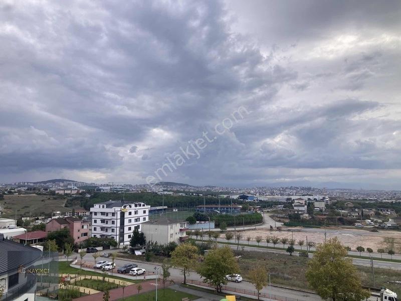 Şekerpınarda Otoban Yakını 2+1 Çatı Dubleks — fotoğraf 17