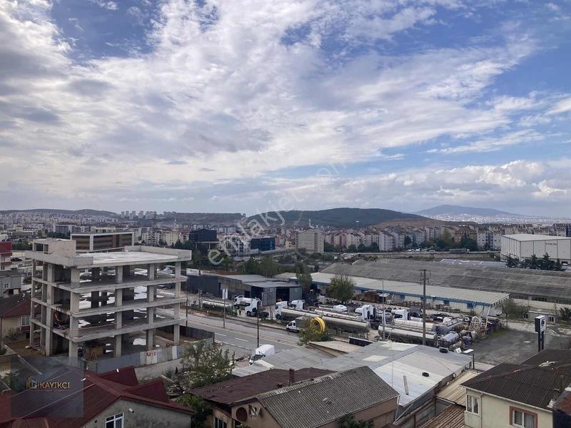 Şekerpınarda Otoban Yakını 2+1 Çatı Dubleks — fotoğraf 19