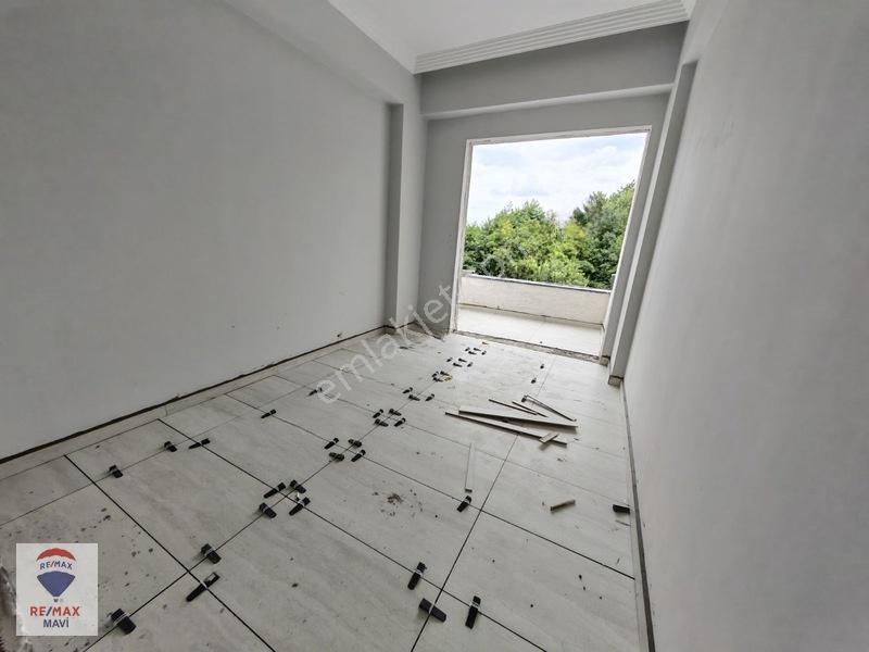 Karasu Aziziyede Çift Havuzlu Prestijli Sitede 4+1 Lüks Satılik — fotoğraf 13