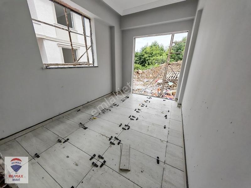 Karasu Aziziyede Çift Havuzlu Prestijli Sitede 4+1 Lüks Satılik — fotoğraf 17