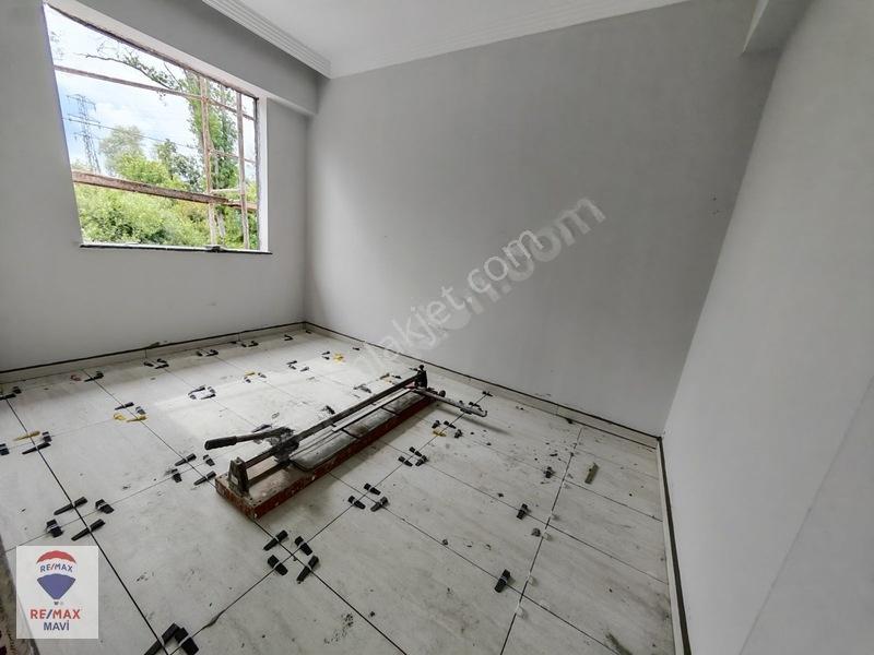 Karasu Aziziyede Çift Havuzlu Prestijli Sitede 4+1 Lüks Satılik — fotoğraf 19