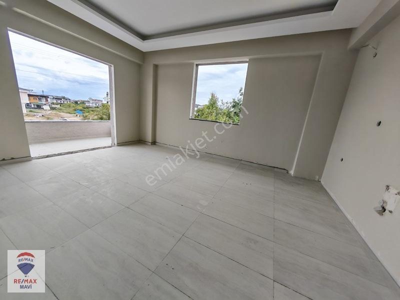 Karasu Aziziyede Çift Havuzlu Prestijli Sitede 4+1 Lüks Satılik — fotoğraf 26