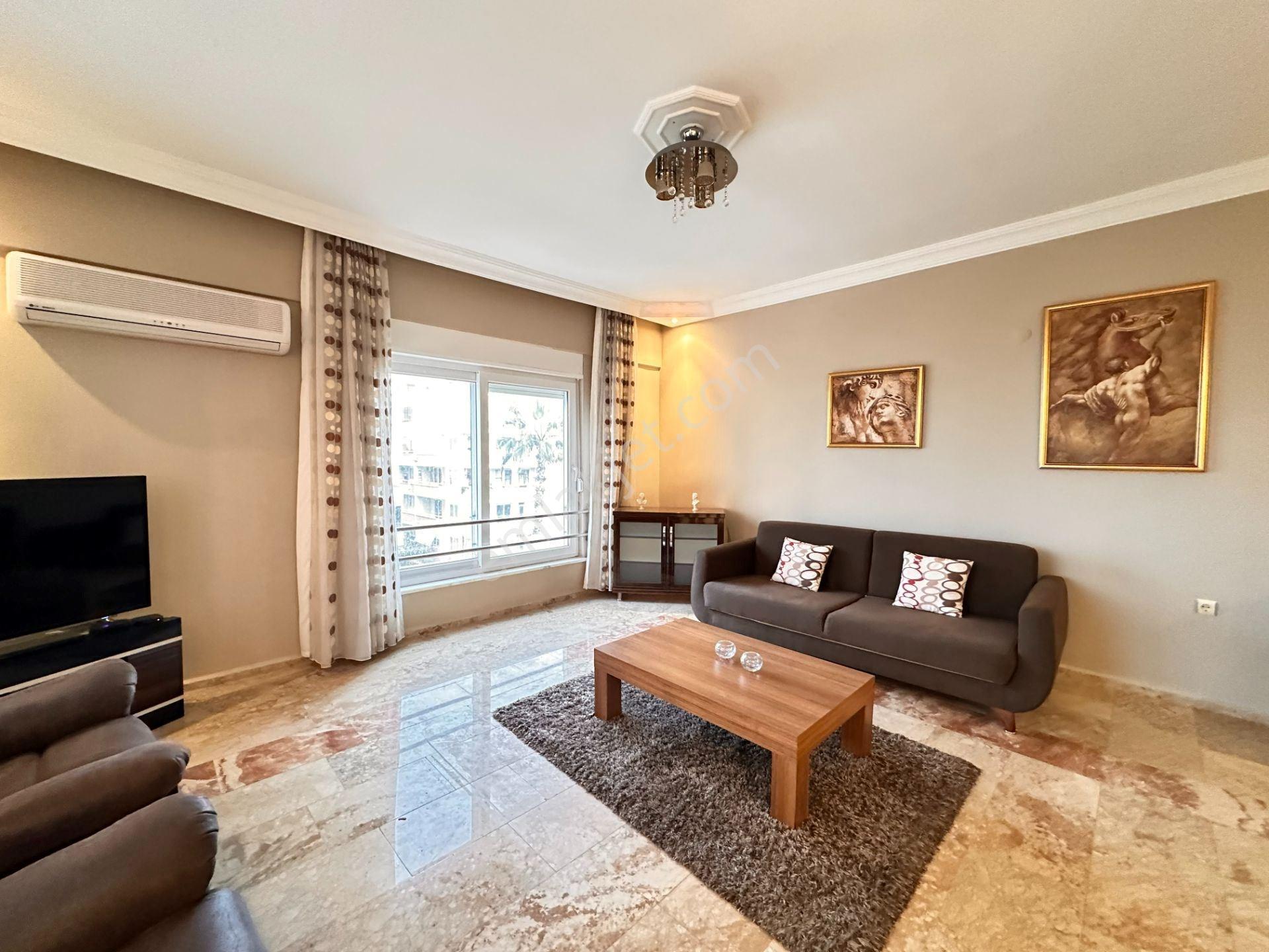 Alanya Mahmutlar’da Denize Sıfır Full Eşyalı 2+1 Daire — fotoğraf 2