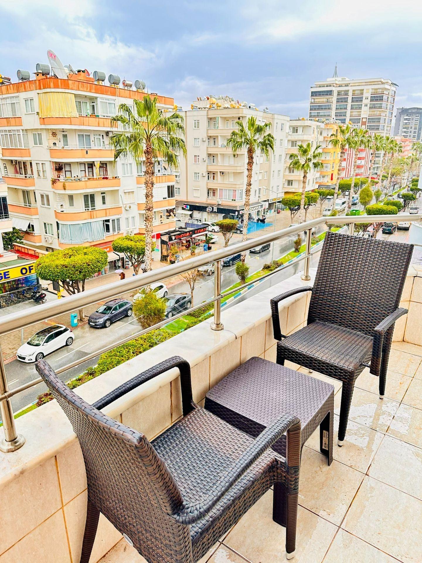 Alanya Mahmutlar’da Denize Sıfır Full Eşyalı 2+1 Daire — fotoğraf 8