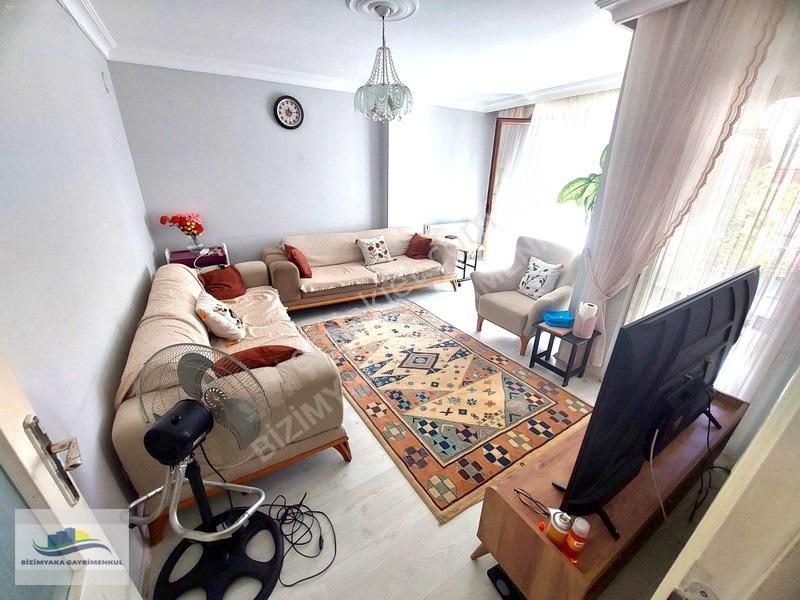 Bizimyakadan Yenidoğan Tam Merkezde Eminevime Uygun 2+1 Arakat — fotoğraf 5