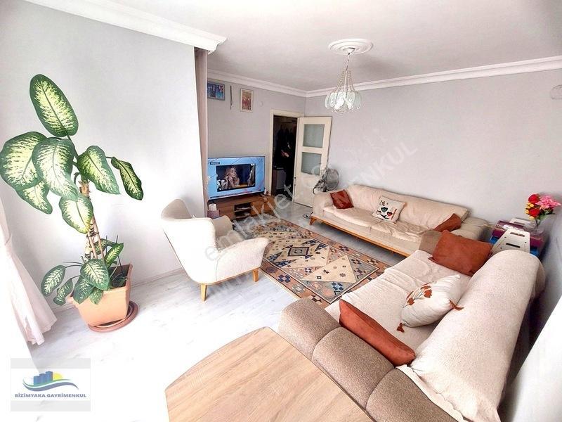Bizimyakadan Yenidoğan Tam Merkezde Eminevime Uygun 2+1 Arakat — fotoğraf 8