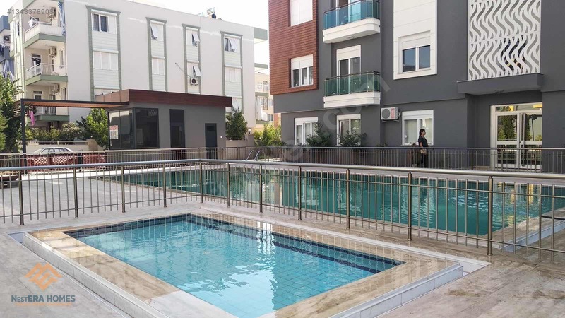 Şafak Mahallesinde Lüks Sitede Satılık 2+1 Daire — fotoğraf 2
